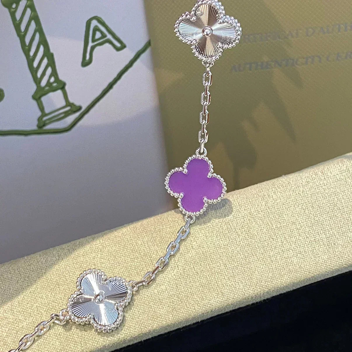 [Rose Tomorrow] CLOVER 5 MOTIF VIOLET BRACELET COLLECTION