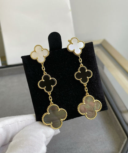 [Rose Tomorrow]CLOVER 3 MOTIF MOP ONYX DARK MOP PINK GOLD EARRINGS