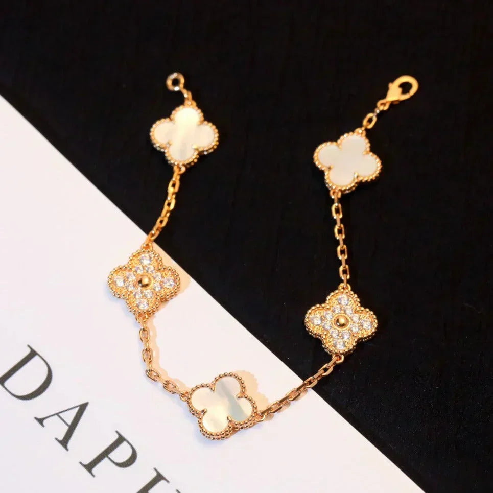 [Rose Tomorrow]CLOVER WHITE PEARL MOP 5 MOTIF BRACELET COLLECTION