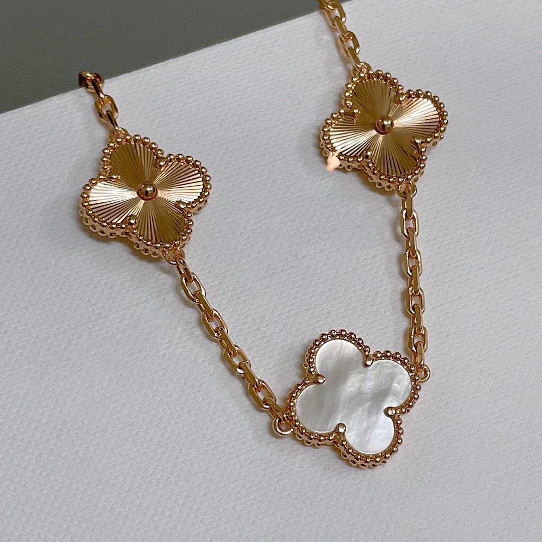 [Rose Tomorrow]CLOVER WHITE PEARL MOP 5 MOTIF BRACELET COLLECTION