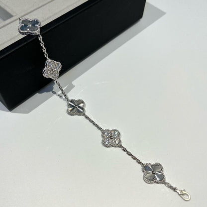 [Rose Tomorrow] CLOVER 5 MOTIF LASER BRACELET COLLECTION