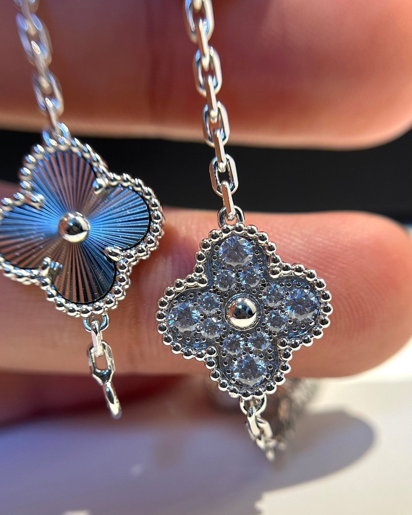 [Rose Tomorrow] CLOVER 5 MOTIF LASER BRACELET COLLECTION