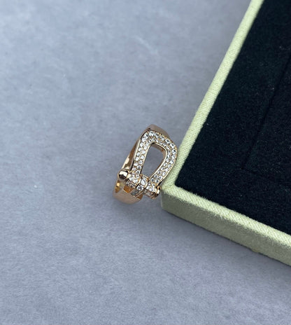 [Rose Tomorrow]Wide Hoof-Shaped Diamond-Studded Ring