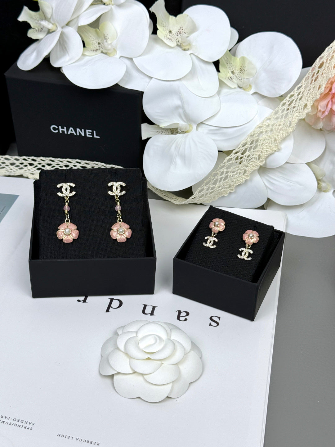 [Rose Tomorrow]26C Pink Camellia Enamel Pendant with Double C Earrings