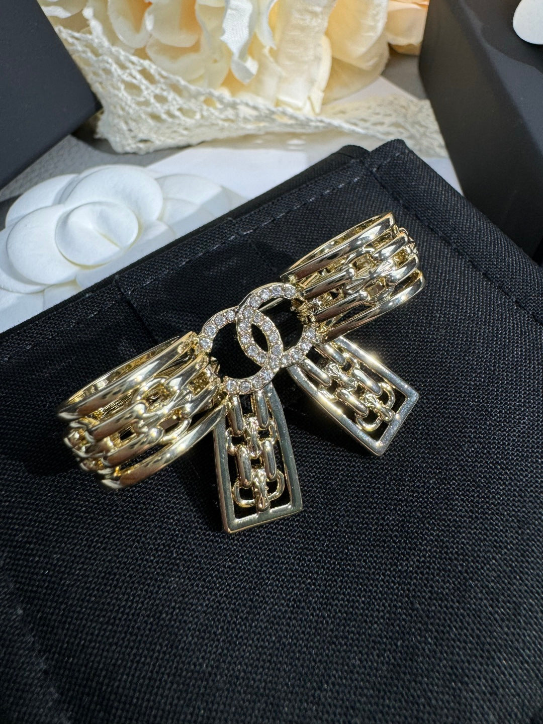 [Rose Tomorrow]25K Hollow Bow Brooch