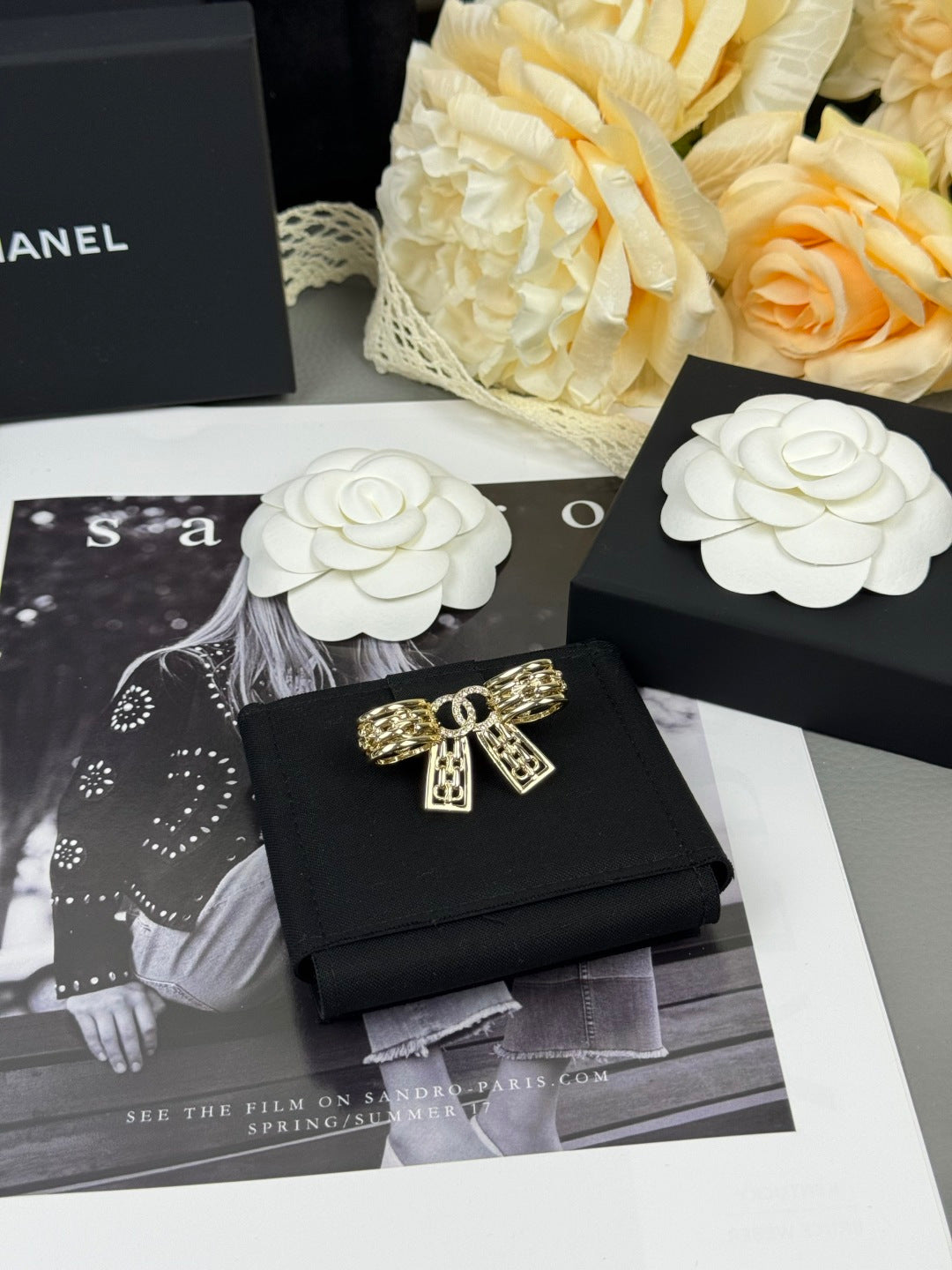 [Rose Tomorrow]25K Hollow Bow Brooch