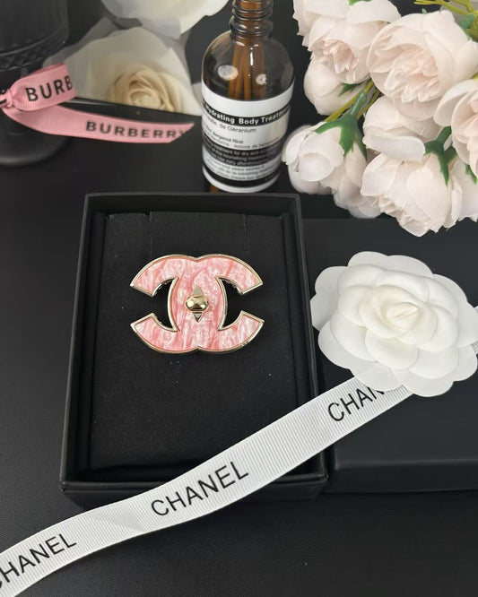 [Rose Tomorrow]Pink Resin Classic Brooch 5cm