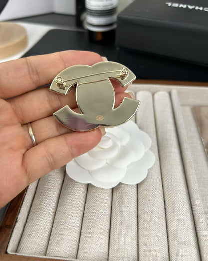 [Rose Tomorrow]Pink Resin Classic Brooch 5cm