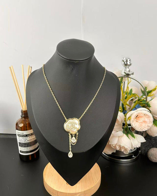 [Rose Tomorrow]Cloud Pearl Mother-of-Pearl Diamond Chain Pendant Necklace