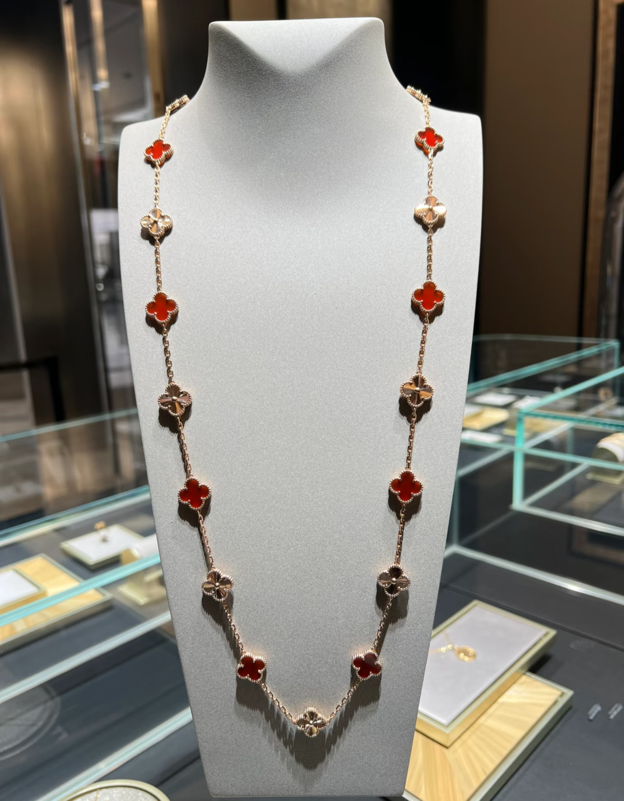 [Rose Tomorrow]CLOVER 20 MOTIFS LASER CARNELIAN NECKLACE