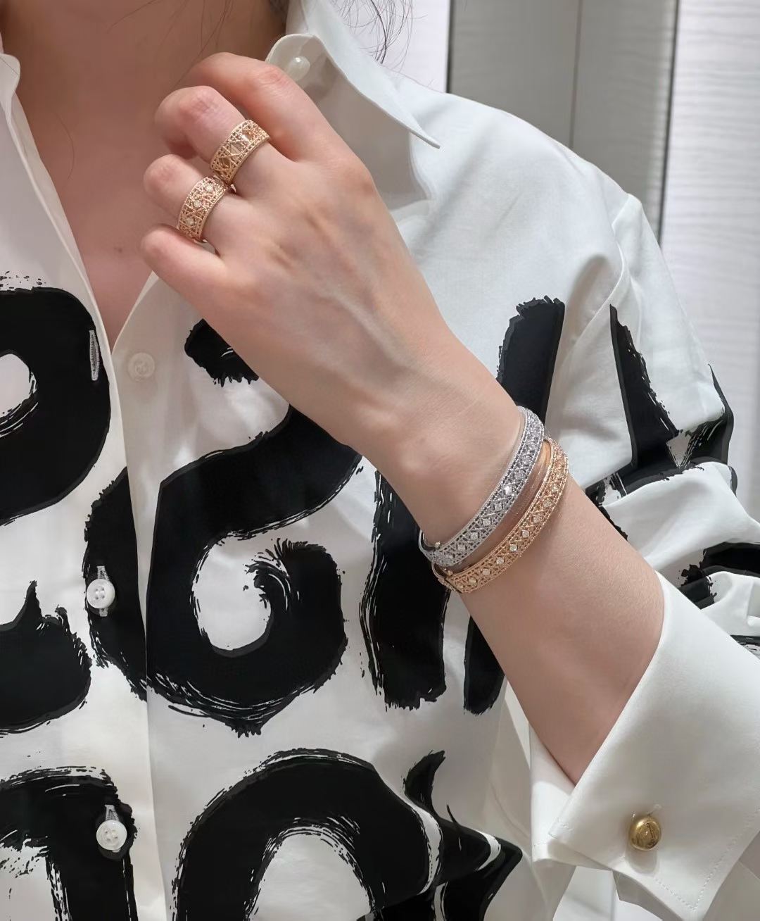 [Rose Tomorrow]2026 WOVEN-PATTERN BRACELET SET WITH FULL DIAMOND INLAY THREE-COLORS