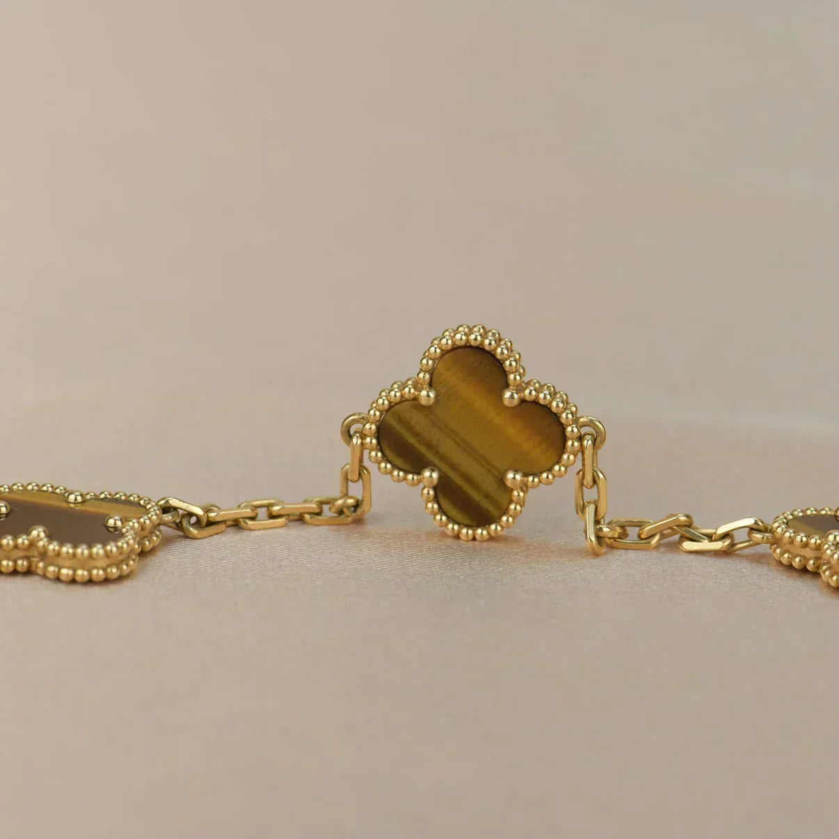 [Rose Tomorrow] CLOVER 5 MOTIFS TIGER EYE BRACELET COLLECTION