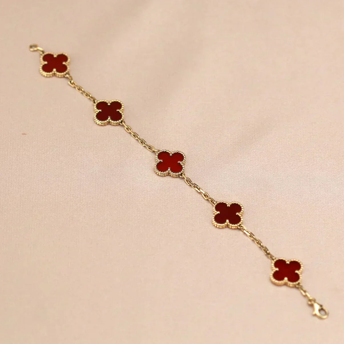 [Rose Tomorrow] CLOVER 5 MOTIF RED CORNELIAN BRACELET COLLECTION