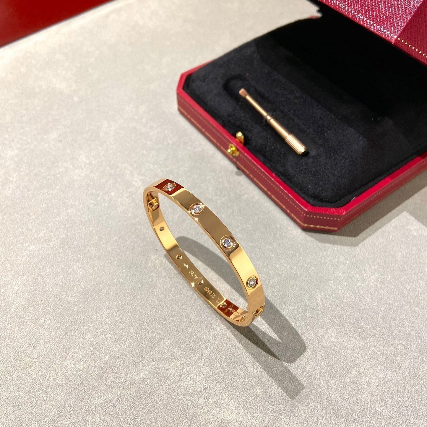 [Rose Tomorrow]LOVE BRACELET 6.1MM 10 DIAMONDS