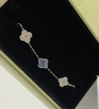 [Rose Tomorrow] CLOVER 5 MOTIF PURPLE CHALCEDONY BRACELET COLLECTION