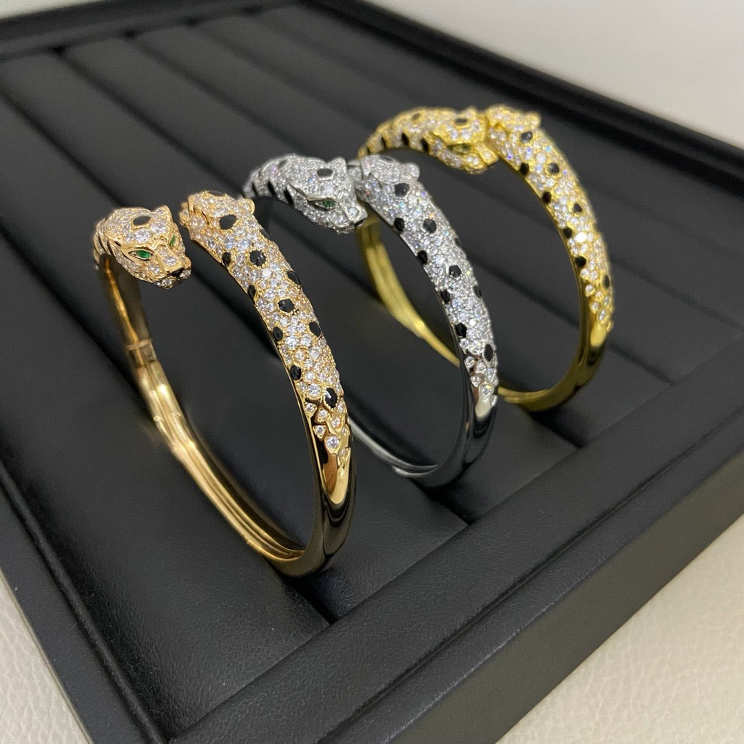 [Rose Tomorrow]PANTHERE DOUBLE HEADED HALF DIAMOND OPEN BRACELET