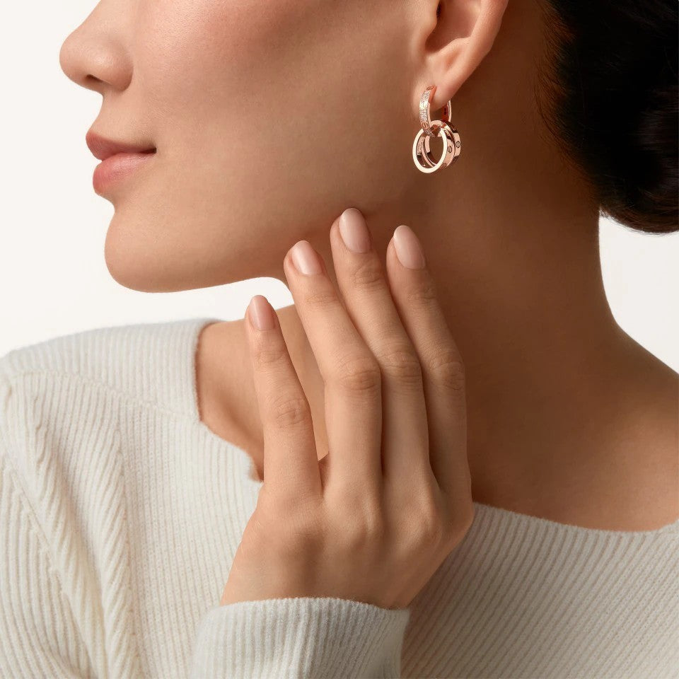 [Rose Tomorrow]LOVE 3.3MM DANGLE HALF DIAMOND EARRINGS