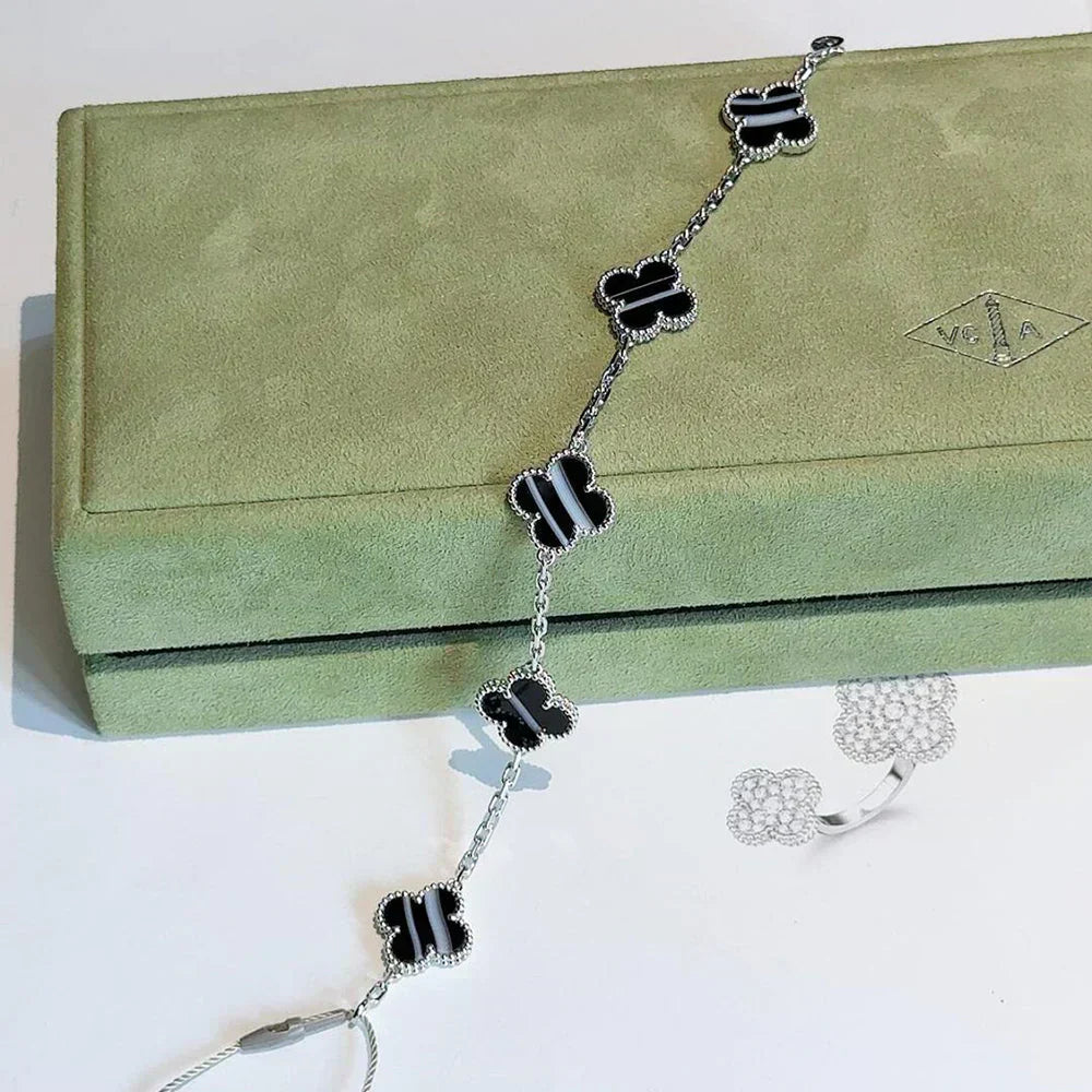 [Rose Tomorrow] CLOVER 5 MOTIF PULSAR STONE BRACELET COLLECTION