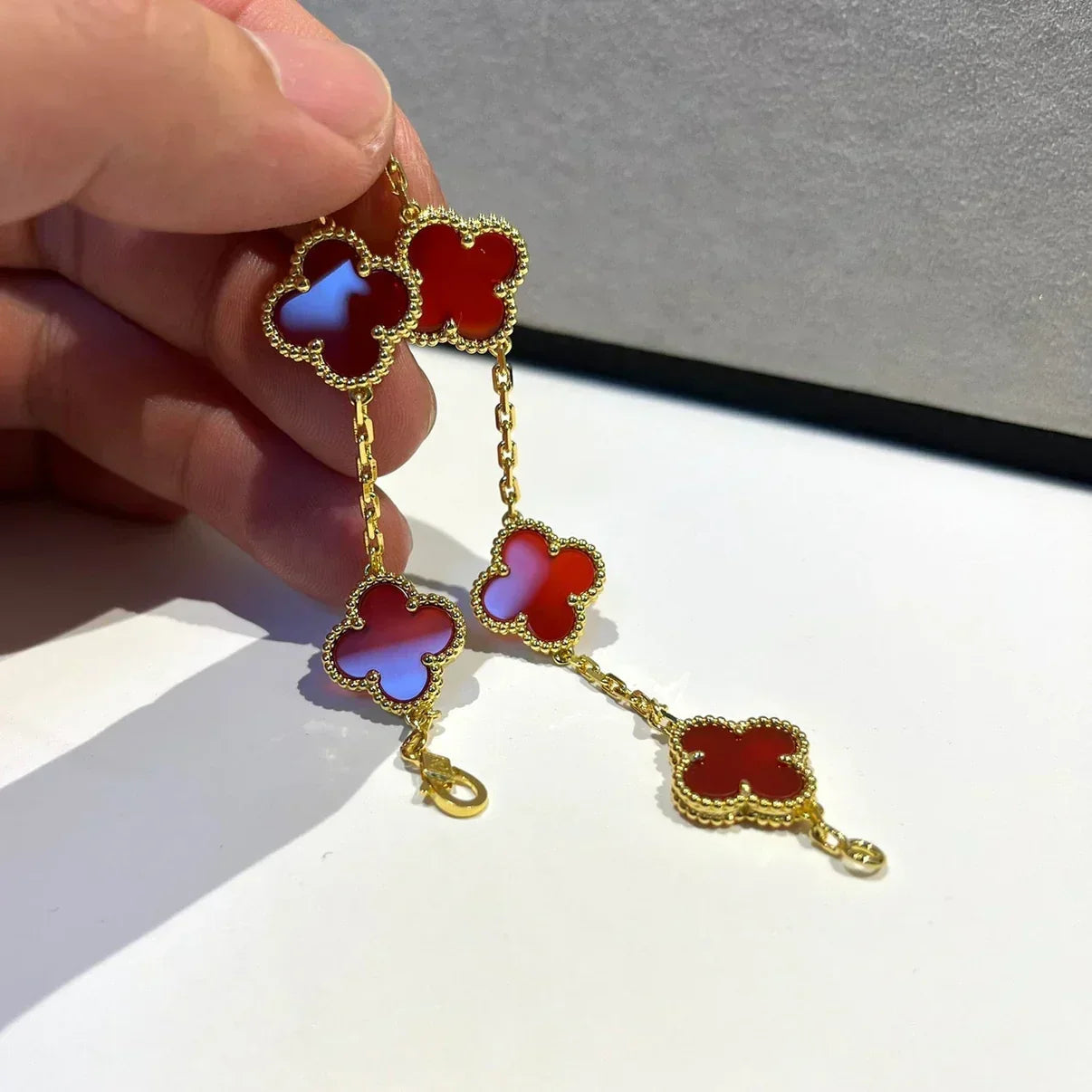 [Rose Tomorrow] CLOVER 5 MOTIF RED CORNELIAN BRACELET COLLECTION