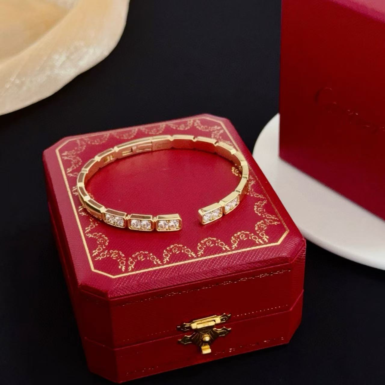 [Rose Tomorrow]LOVE DIAMOND OPEN  BRACELET