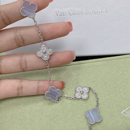 [Rose Tomorrow] CLOVER 5 MOTIF PURPLE CHALCEDONY BRACELET COLLECTION