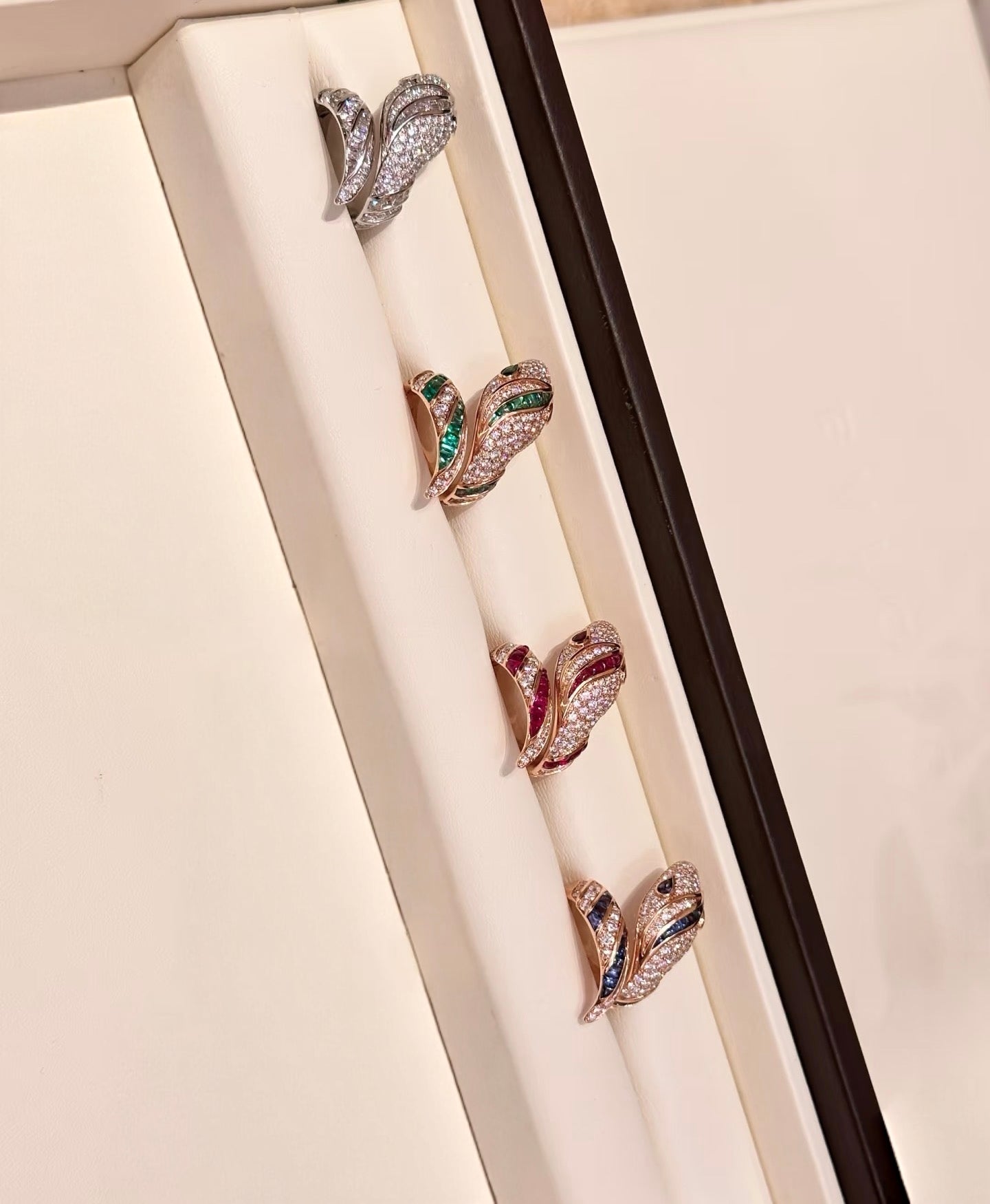 [Rose Tomorrow]BRAND NEW LUXURY BLUE SNAKE RING