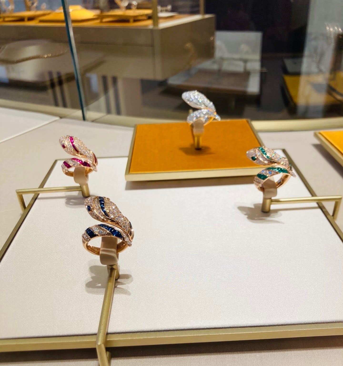 [Rose Tomorrow]BRAND NEW LUXURY GREEN SNAKE RING