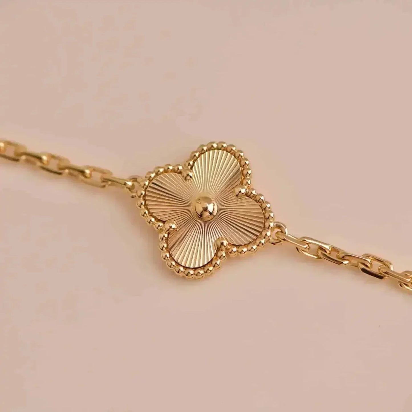 [Rose Tomorrow] CLOVER 5 MOTIF LASER BRACELET COLLECTION