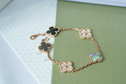 [Rose Tomorrow] CLOVER 5 MOTIF GRAY MOP BRACELET COLLECTION