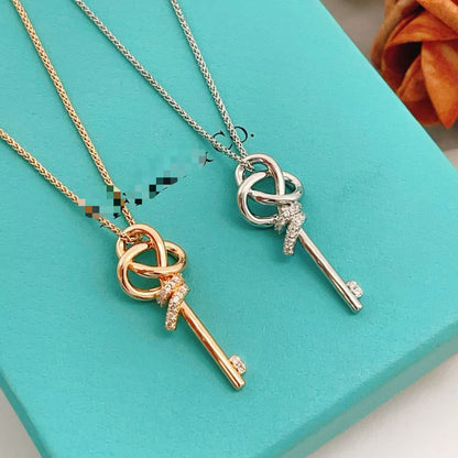[✨Rose💎] TF KEY PENDANT NECKLACE