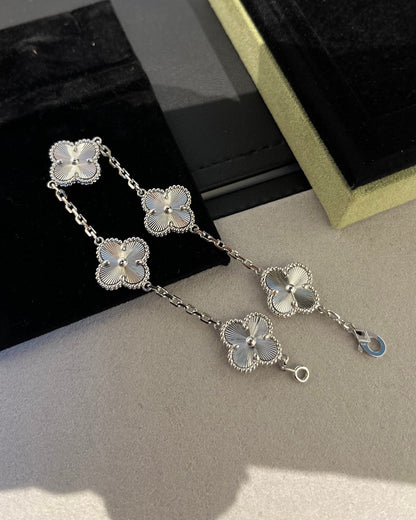 [Rose Tomorrow] CLOVER 5 MOTIF LASER BRACELET COLLECTION