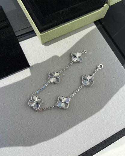 [Rose Tomorrow] CLOVER 5 MOTIF LASER BRACELET COLLECTION